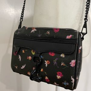 ✅Rebecca Minkoff Crossbody
